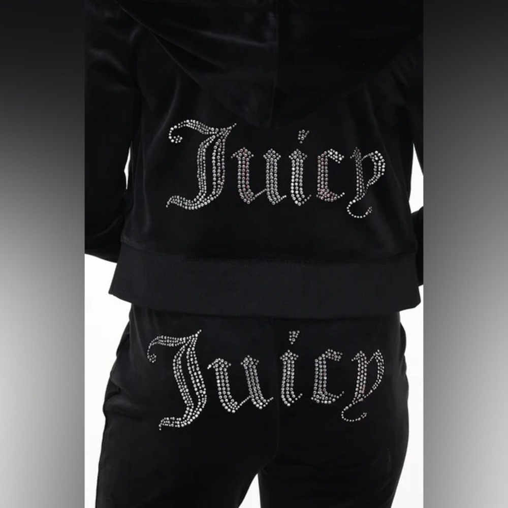 Juicy Couture Large
OG BIG BLING VELOUR HOODIE Vintage 90s 2000s - Picture 4 of 6